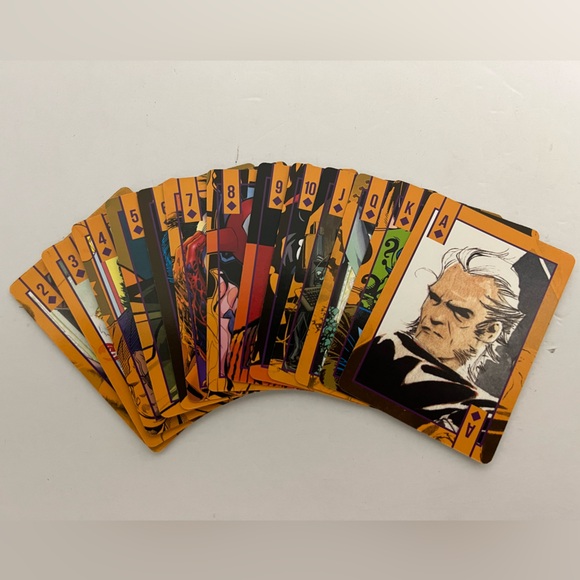 DC Comics - Heroes and Villains Playing Cards - Picture 6 of 10
